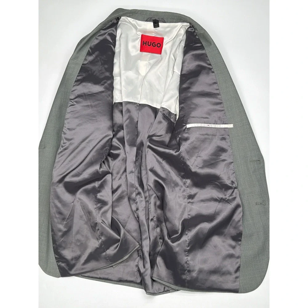 HUGO BOSS Men's Grey Wool Blend Two Button Blazer Sport Coat Size 36R‎